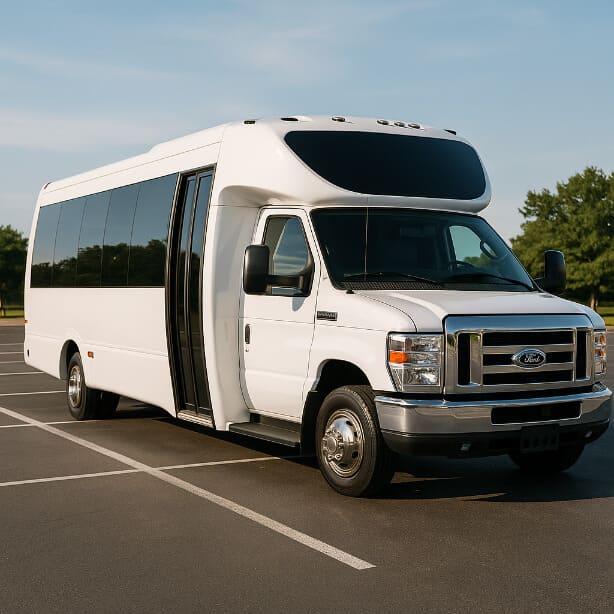 Carson Coach Bus Service 20 Passenger Minibus