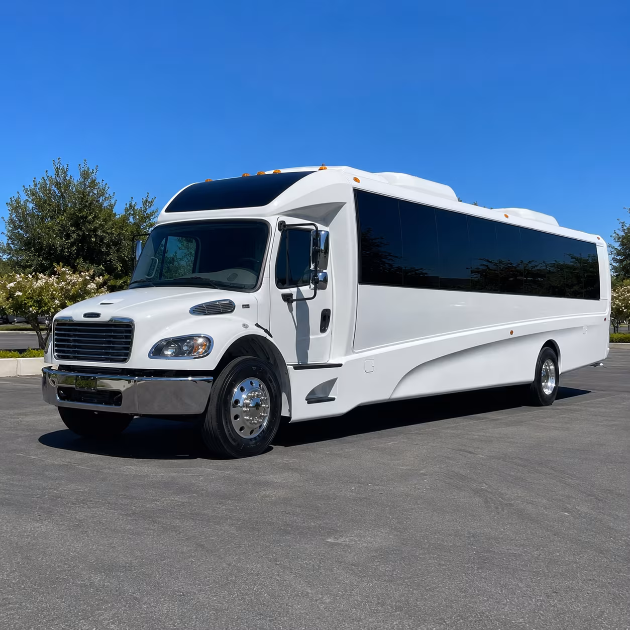 carson 30 passenger minibus