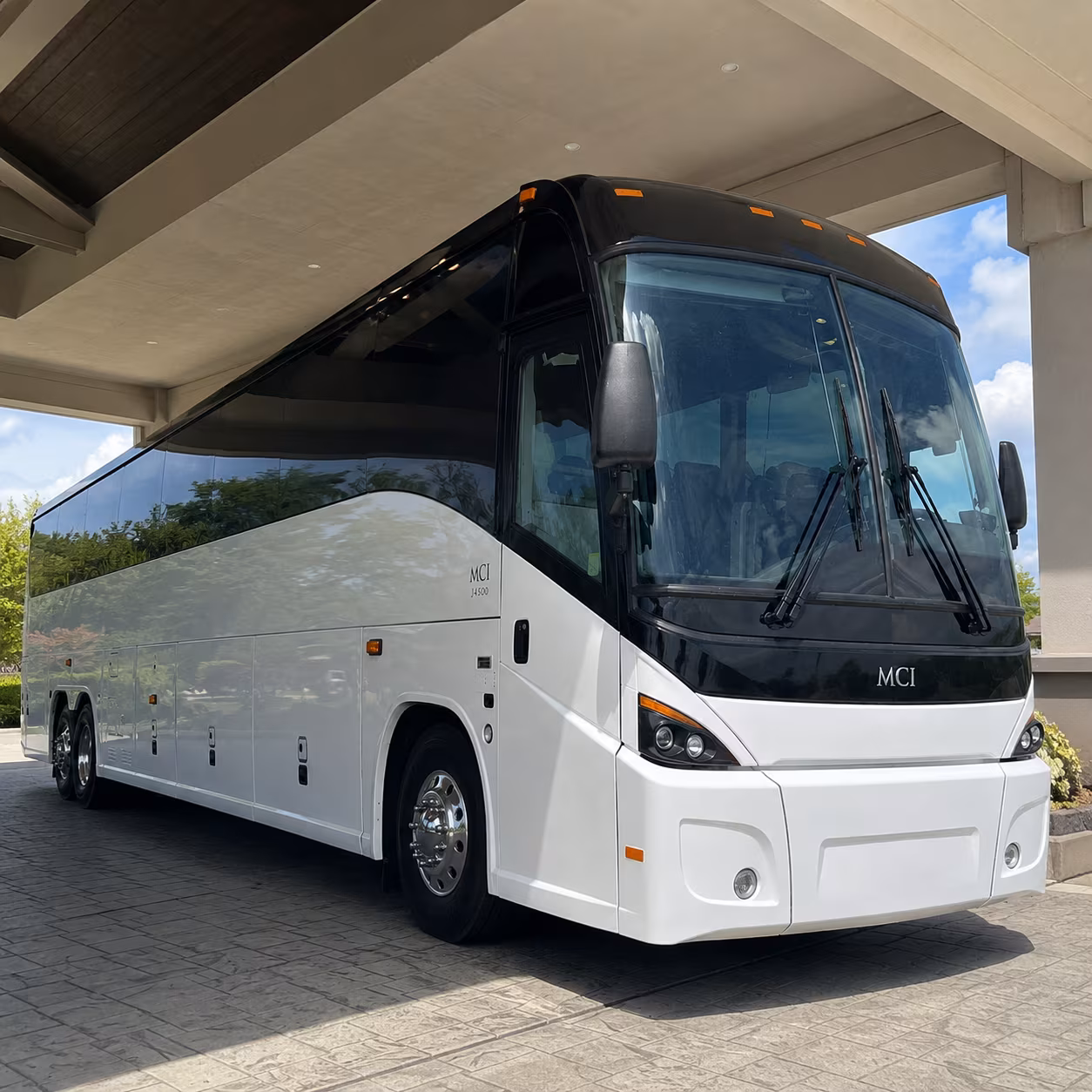 carson charter bus rentals and employee transportation along the 405 and 110 corridors