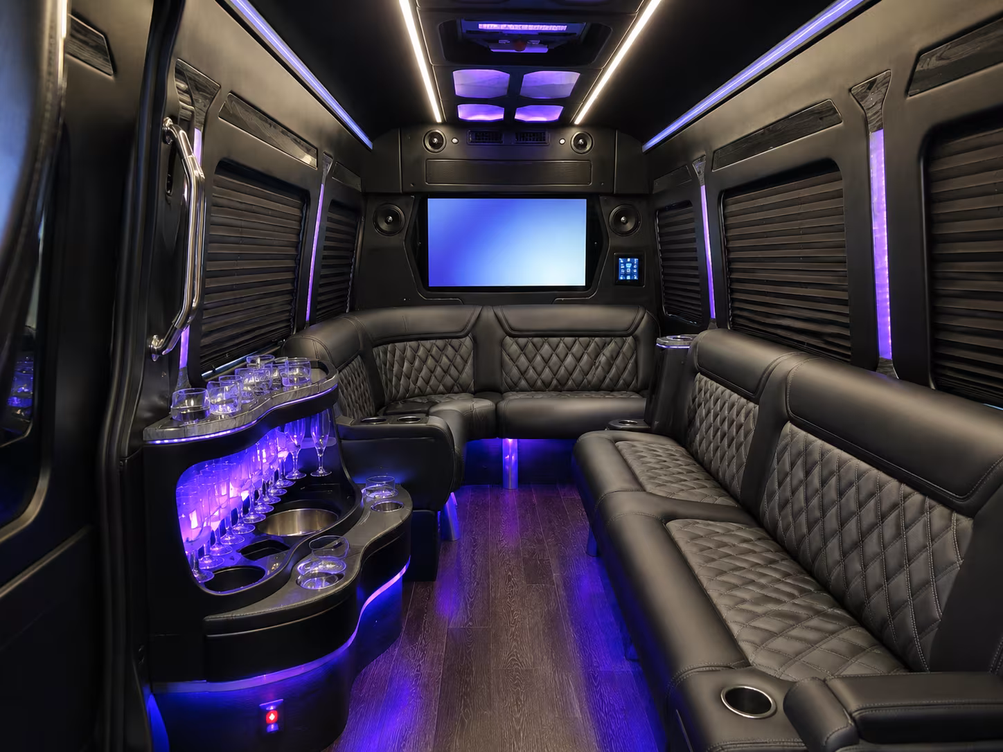 corporate airport transfer buses between carson and lax
