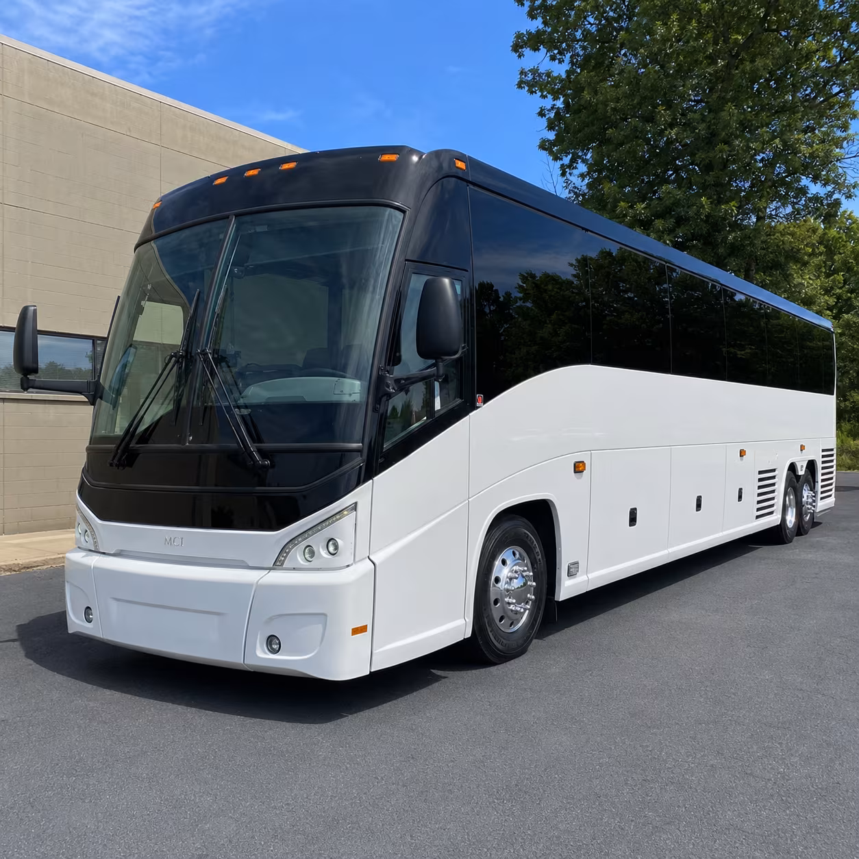 corporate and conference charter buses from carson for long distance events